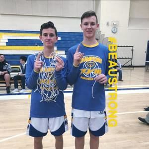 Meet your Posher, Kamari